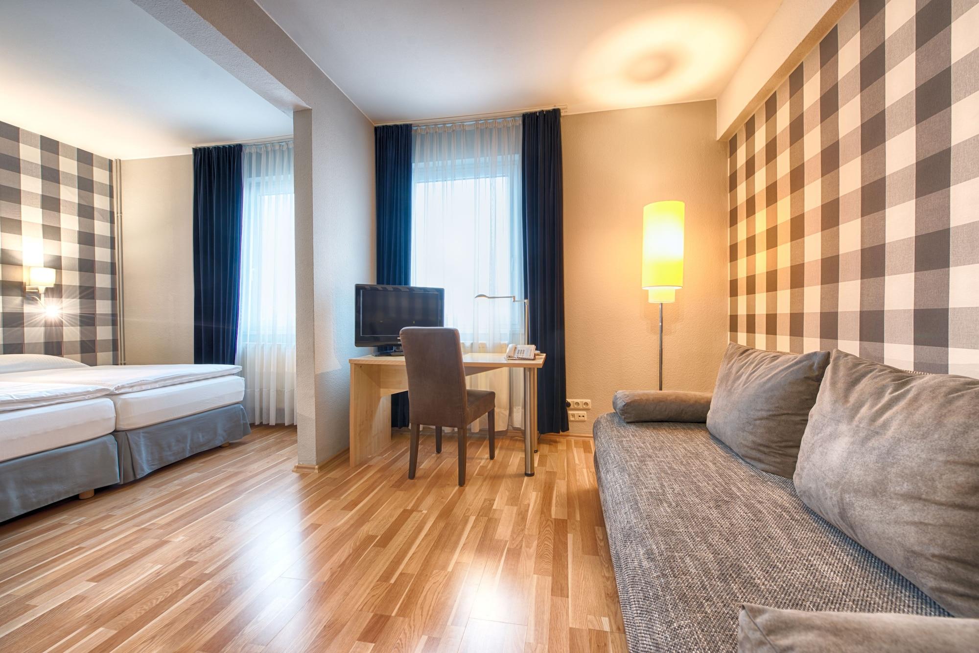 Hotel Enjoy City Messe 3*