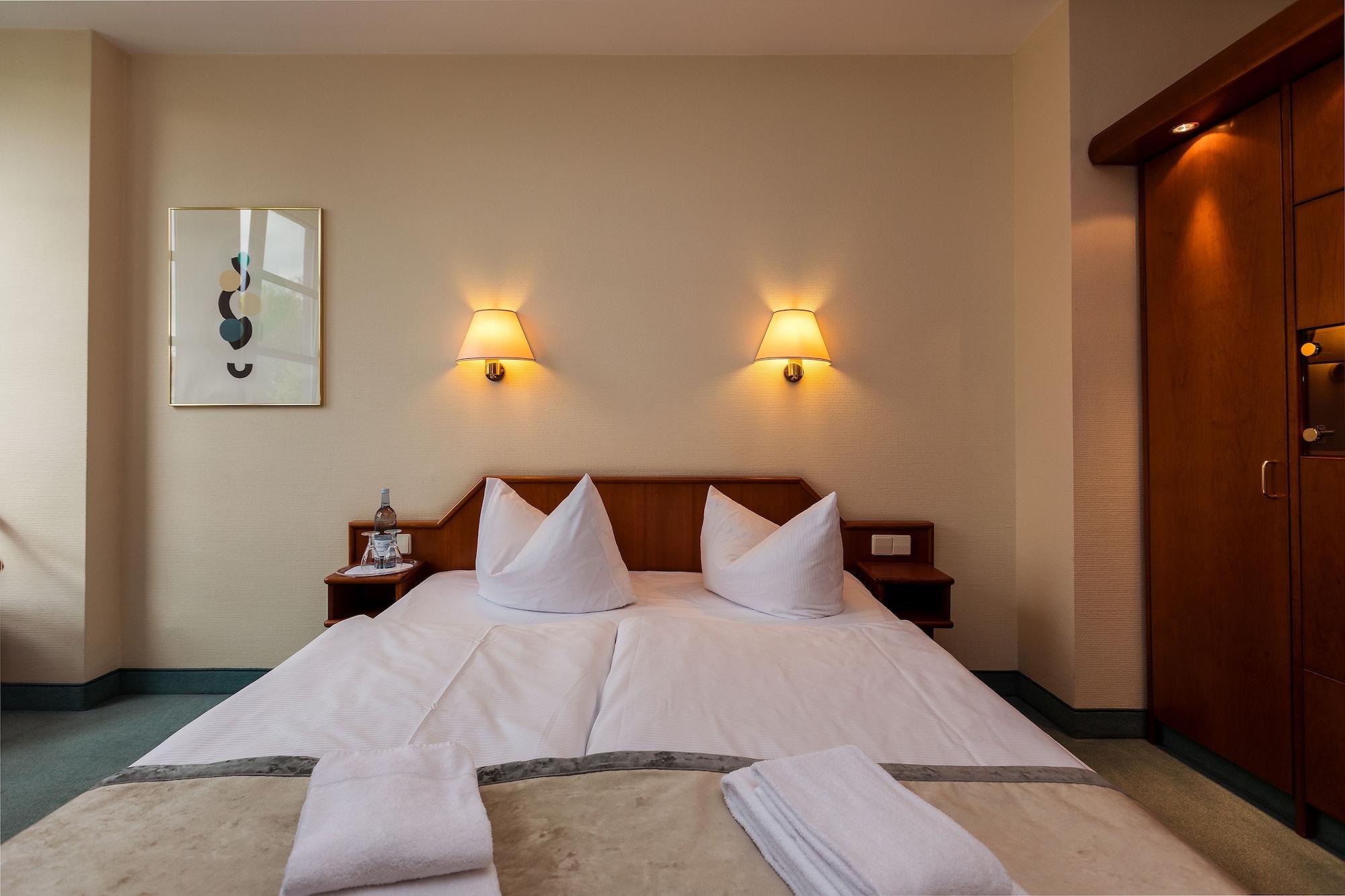 Senscity Spandau Hotel Berlim