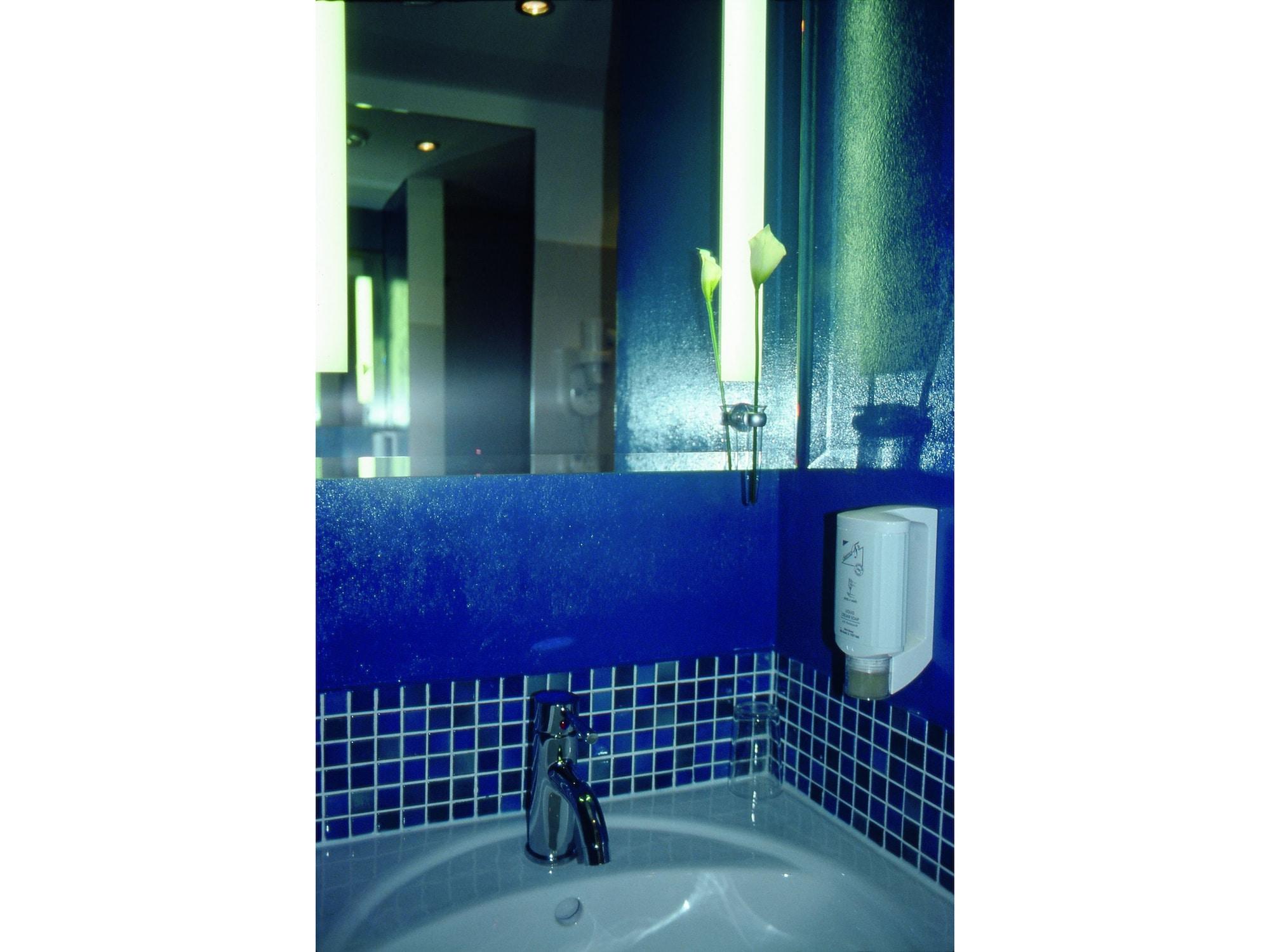 Sorat Hotel