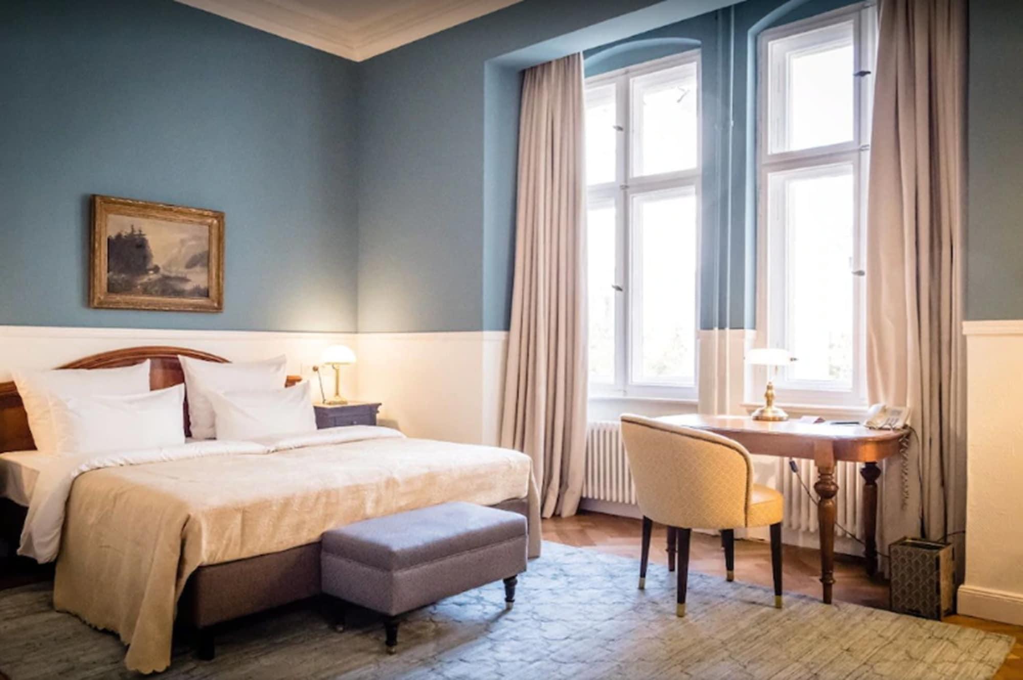 Henri Kurfuerstendamm 4* Berlin