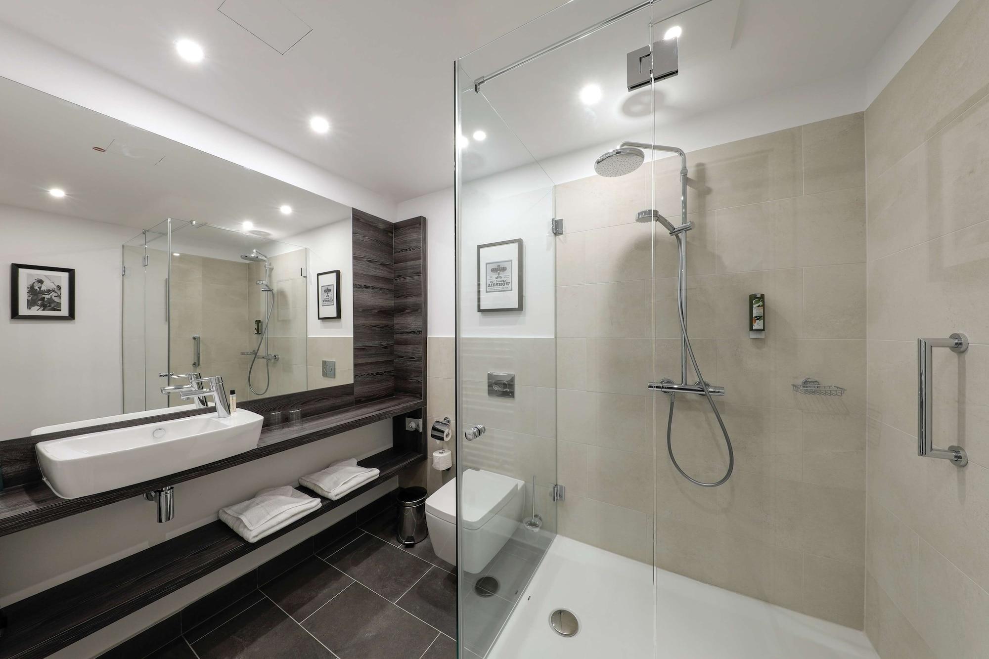 Hotel Airporthotel Berlin-adlershof 3*