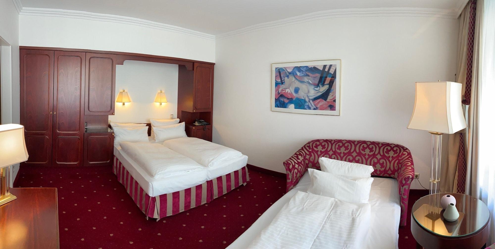 Bernstein Kastania Hotel Berlin