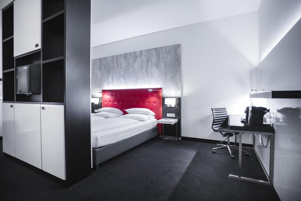 Hotel Garner - Mitte By Ihg 4*