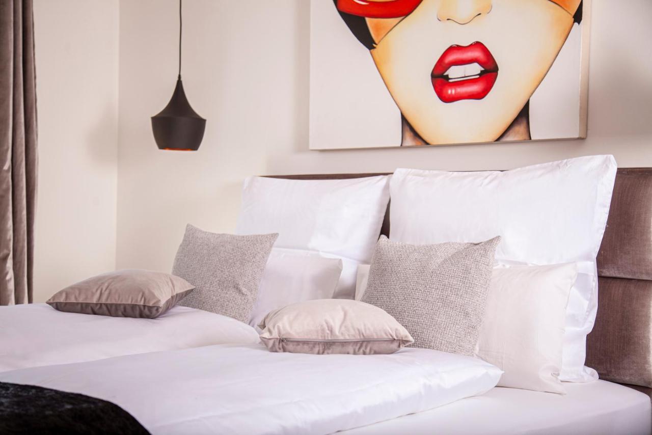 The Faces Apartment