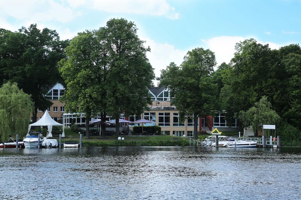Daemeritzseehotel Hotel 4*