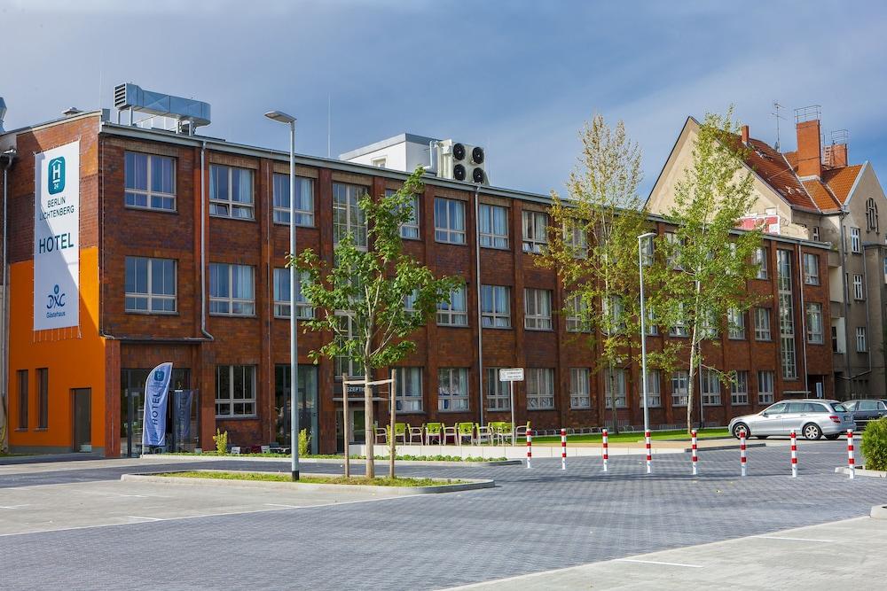 Hotel H24 Lichtenberg 3*