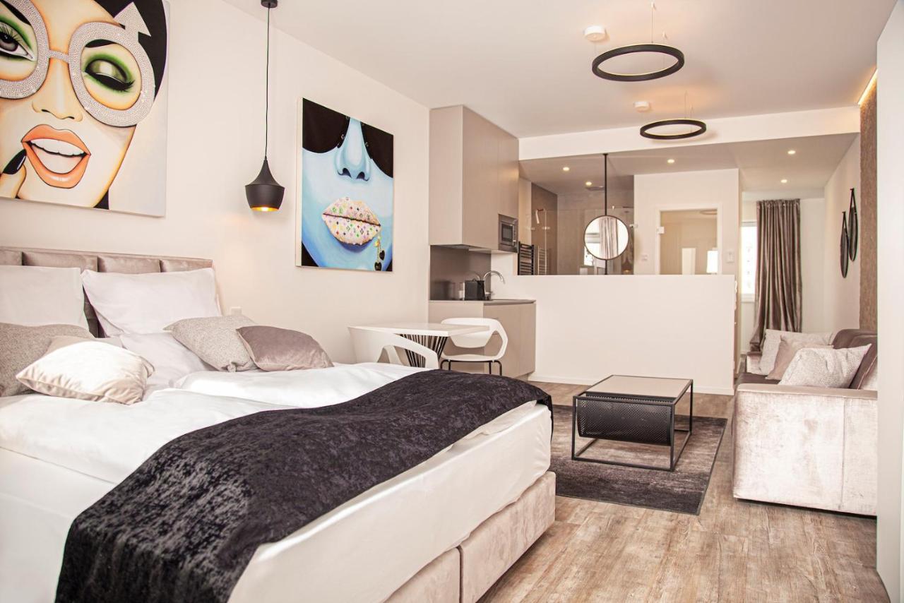 The Faces Apartment