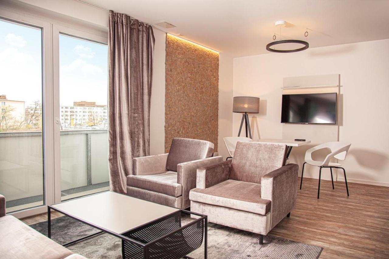 The Faces Apartment *