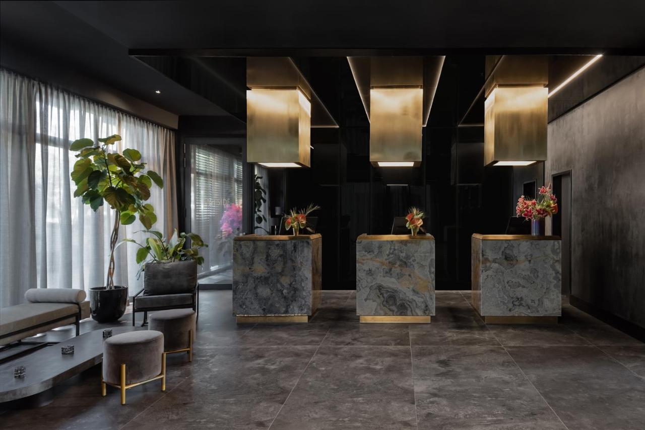 Amano East Side Hotel