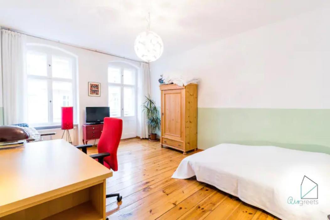 Apartment Sunny Studio At Wismarplatz Berlin