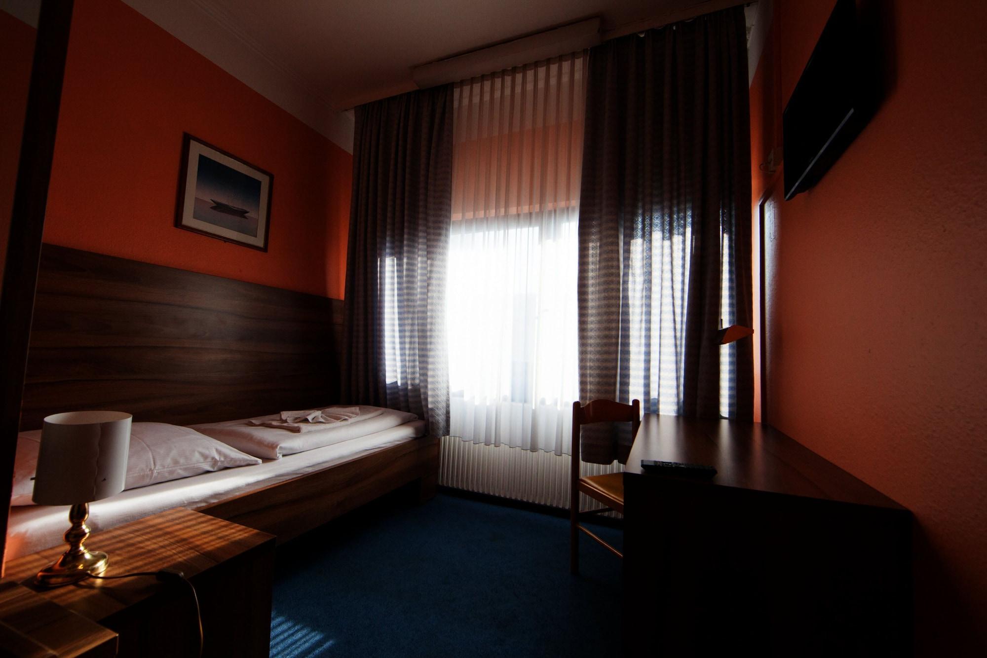 Hotel Alper Am Potsdamer Platz 3*
