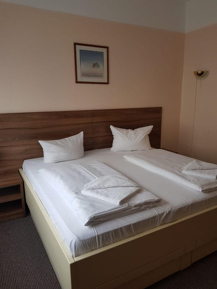 Alper Am Potsdamer Platz Hotel