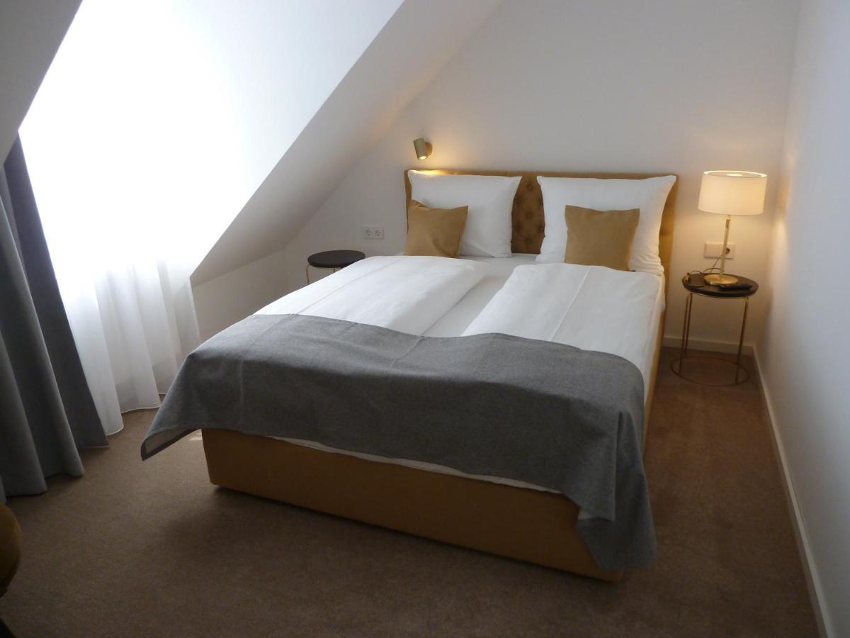 Lindenufer 3* Berlim