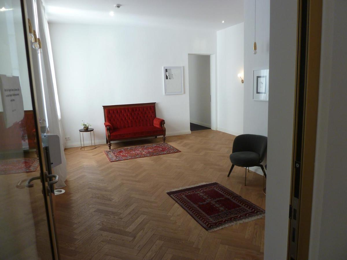 Lindenufer 3* Berlim