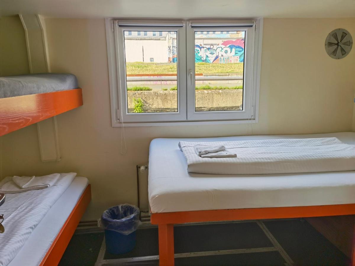 Shipotel-Berlin Gmbh, Shipotel Eastern & Shipotel Western 2* Berlin