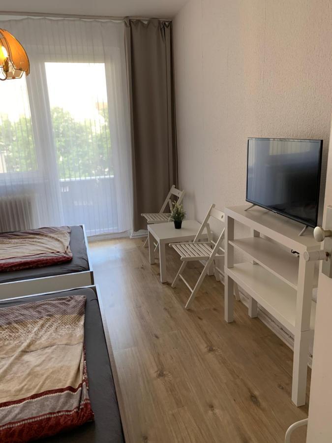 Lebt-wohnung Fur Bis Zu 12 Personen *