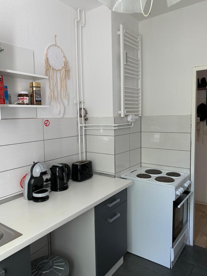 Lebt-wohnung Fur Bis Zu 12 Personen Berlin