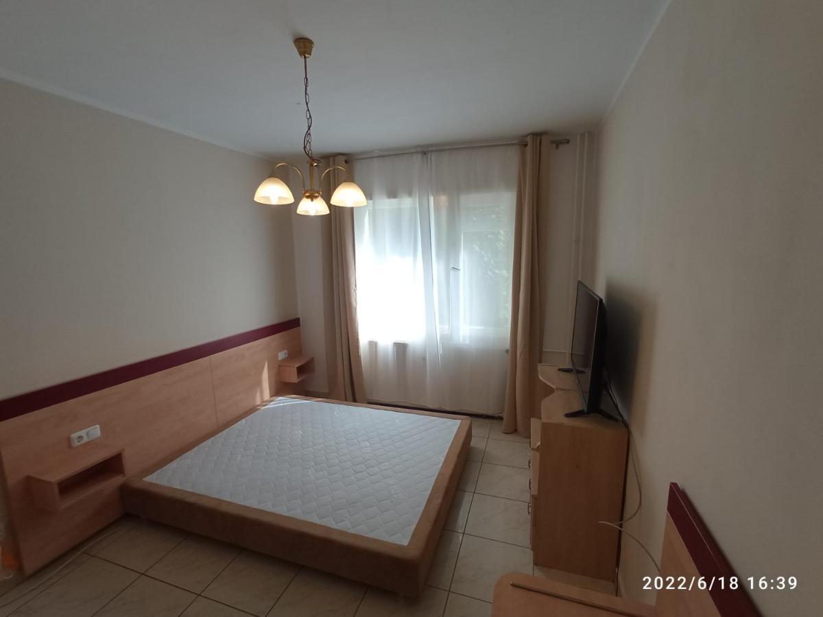 Ein In Wohngemeinschaft Netflix, Internet, Kuche, Premium Kabelfernsehen, Queen-size-bett 160cm