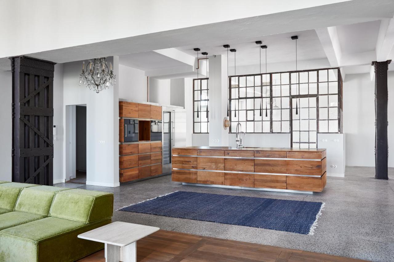 Apartment One-of-a-kind 300m2 Designer Loft In Berlin, Kreuzberg *