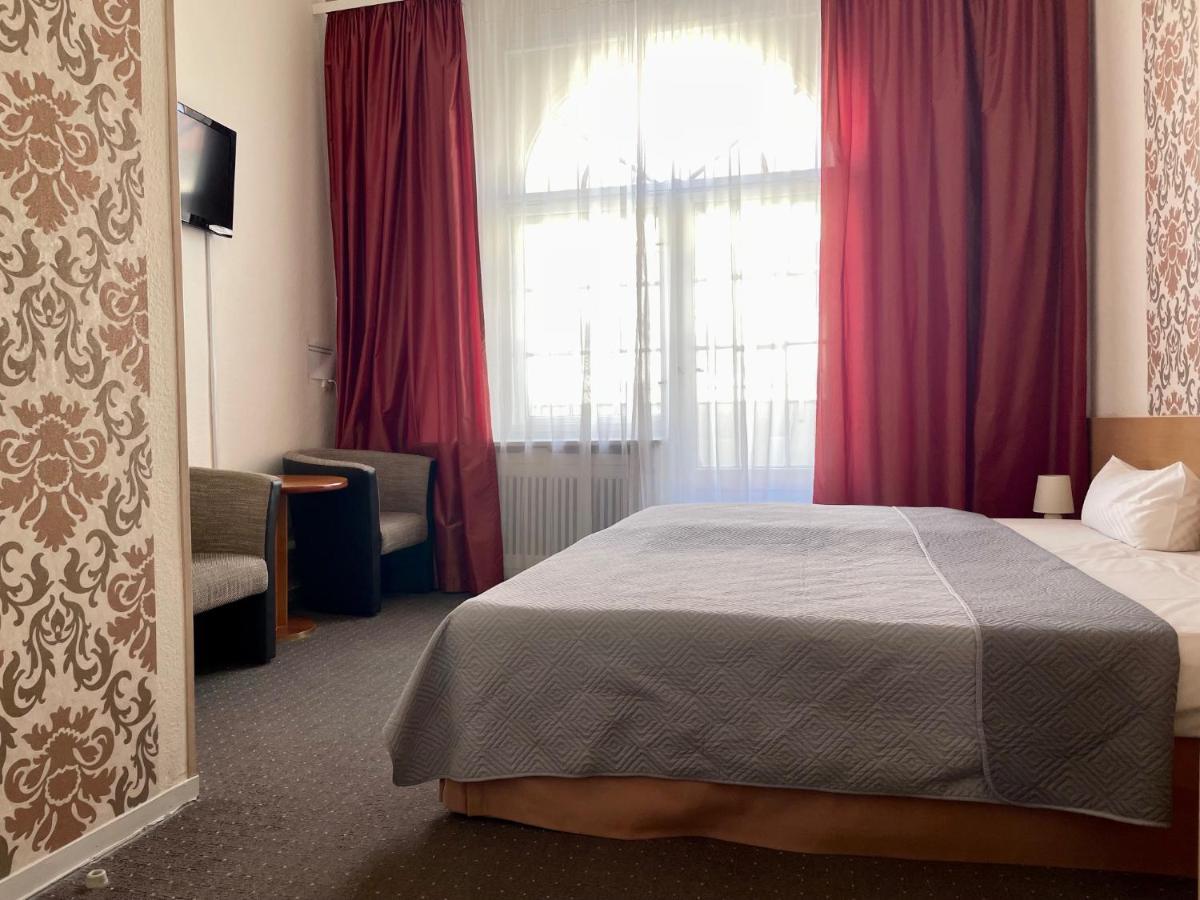 Hotel Castell Am Kurfuerstendamm 3*