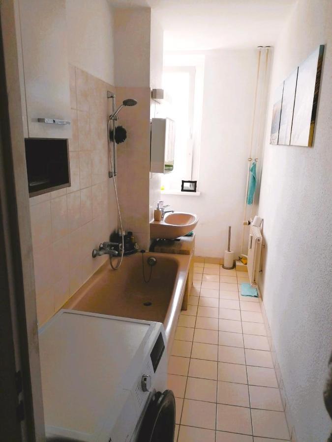 Trendy Cool And Cozy Big In A Area 12 Min Near From The Center Berlin