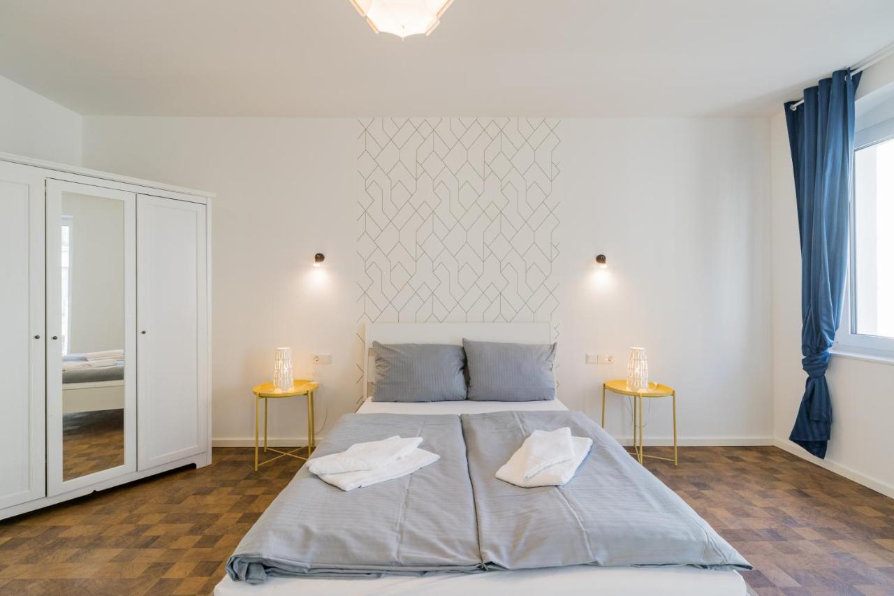 Nena Hermannplatz 3*