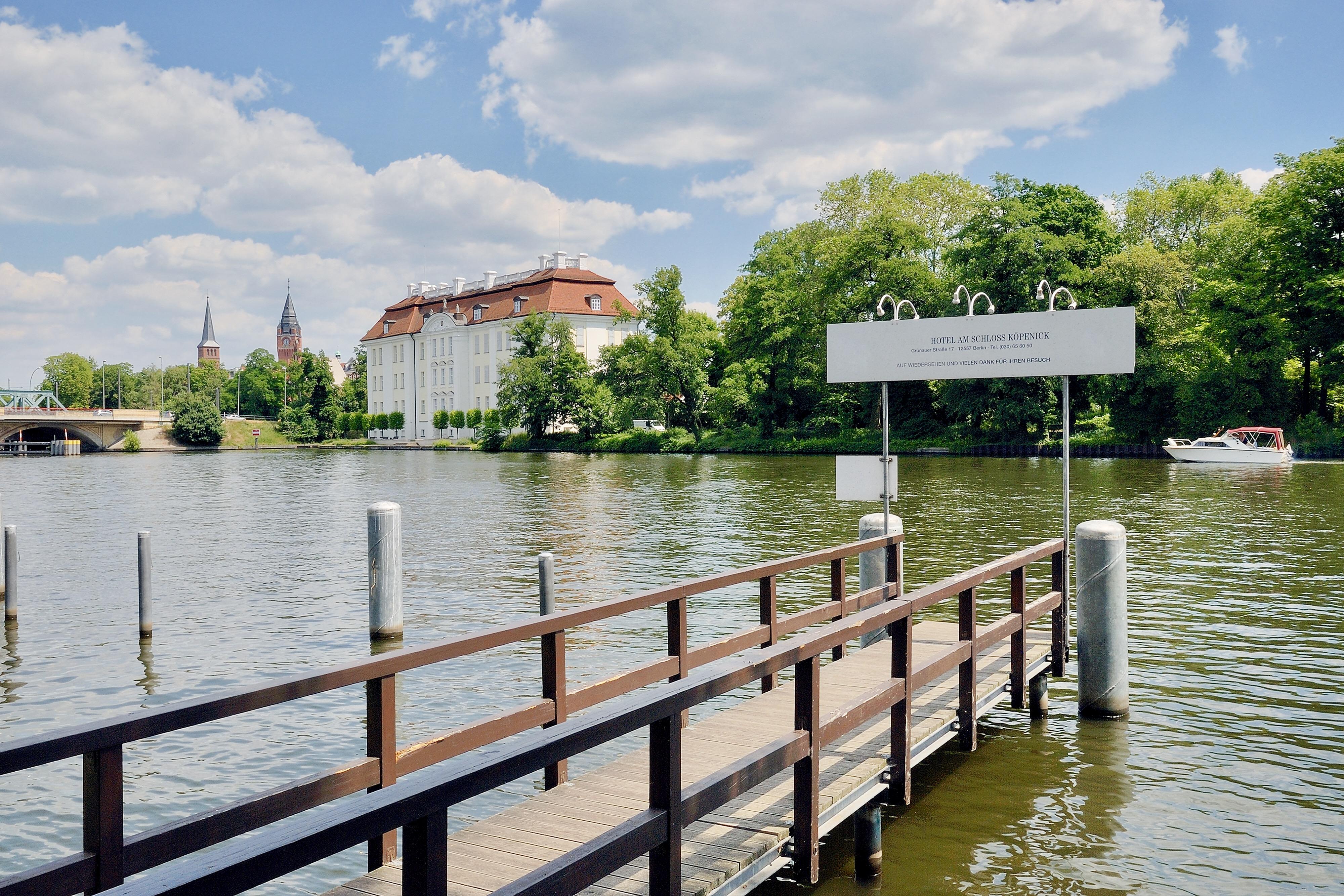 Hotel Am Schloss Koepenick By Golden Tulip Berlin