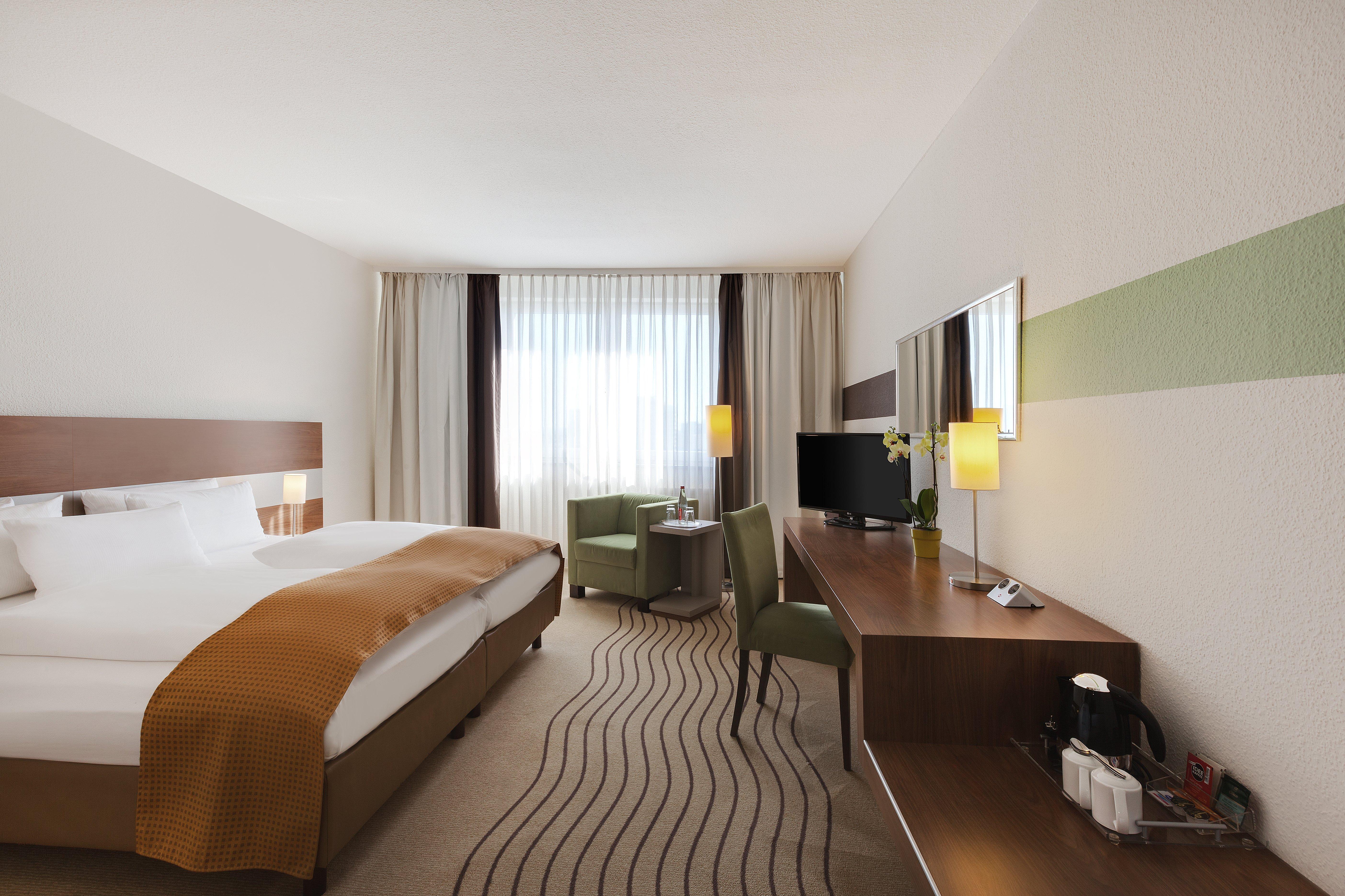 Hotel City-east Landsberger Allee, An Ihg 4*
