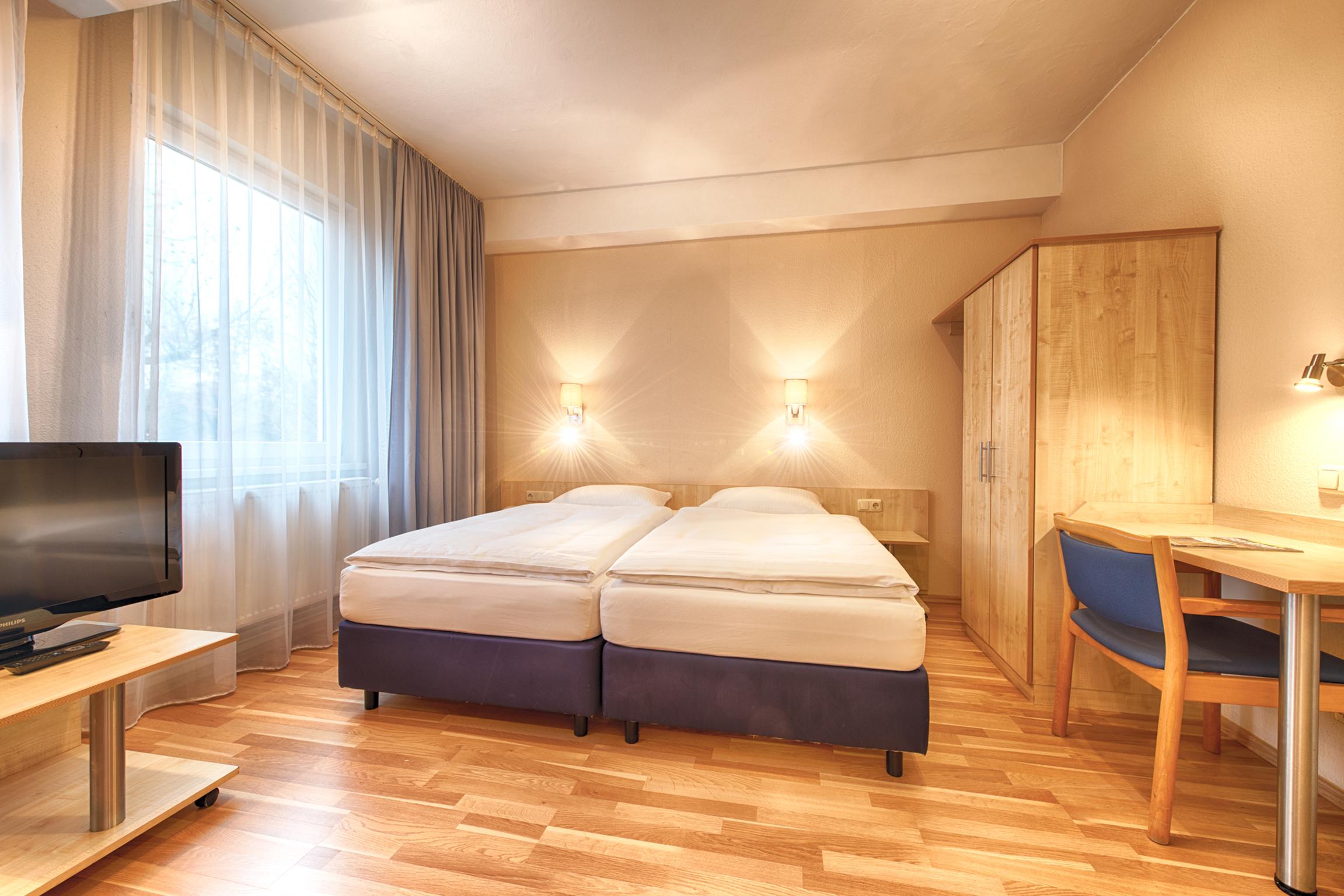 Enjoy City Messe Hotel 3*