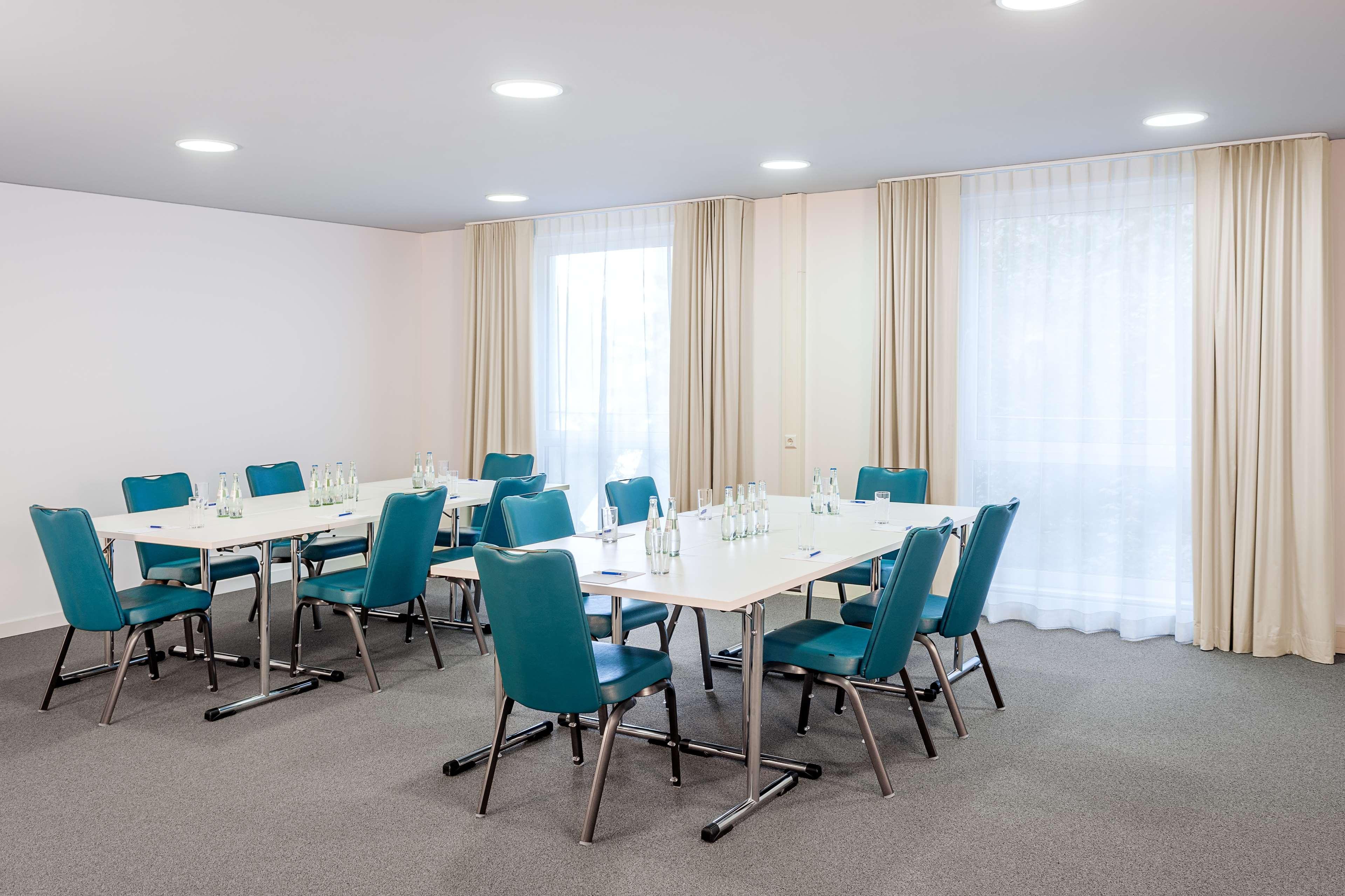Hotel Nh Alexanderplatz 4*