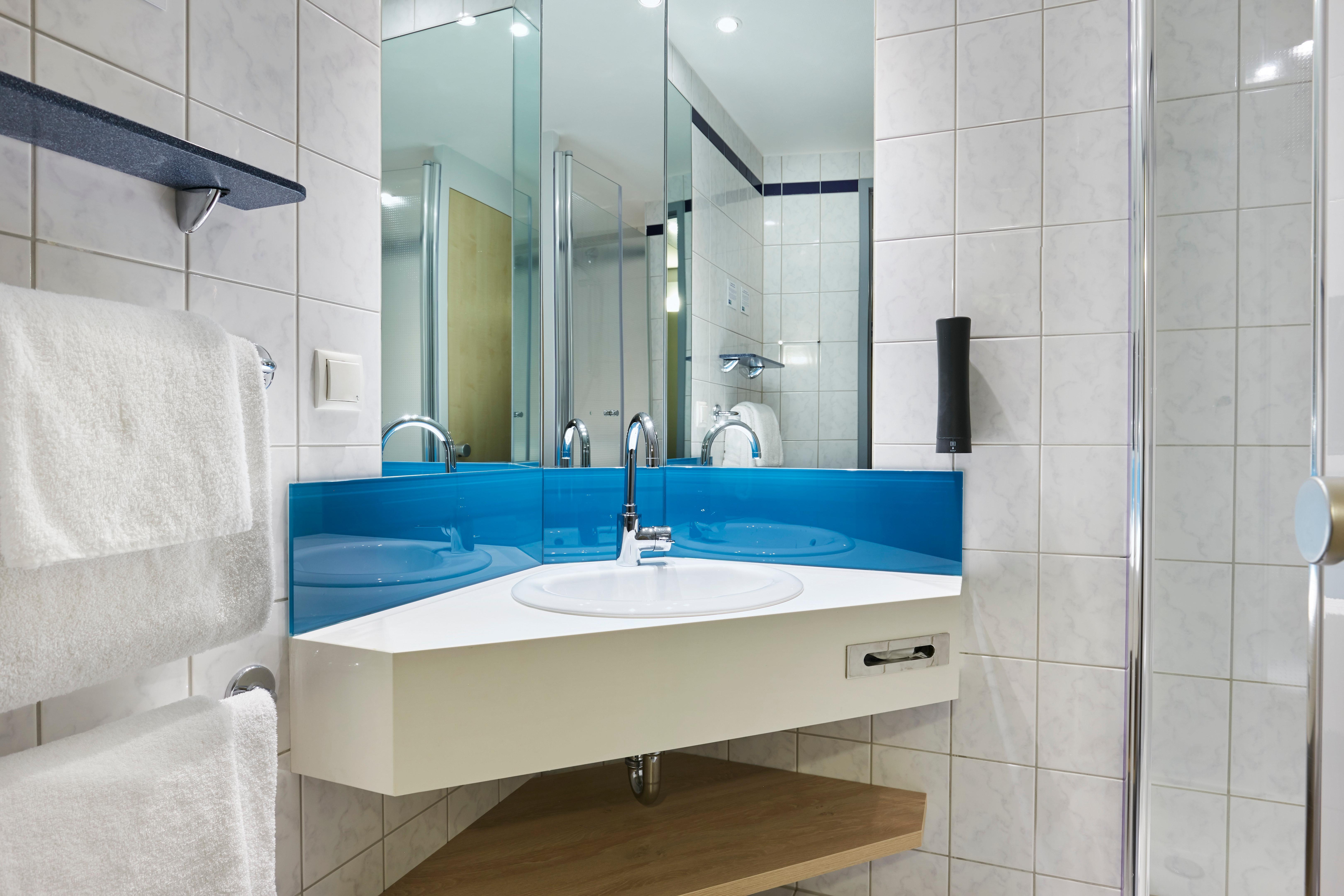 Holiday Express City Centre By Ihg Hotel 3*