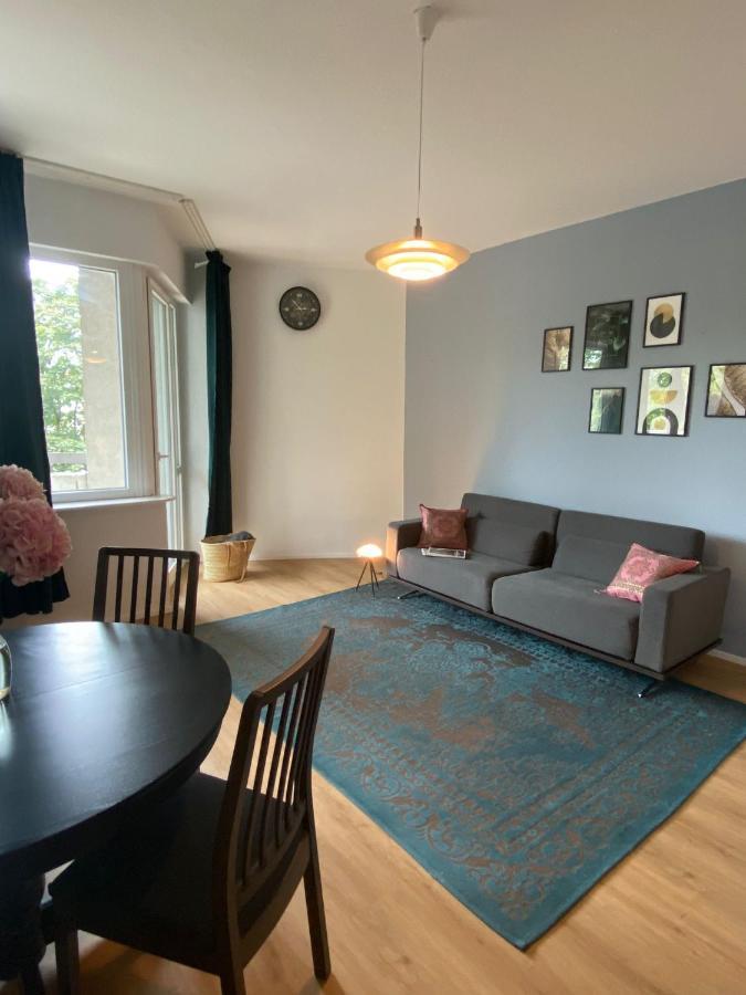 Apartment Beautiful With Balcony *