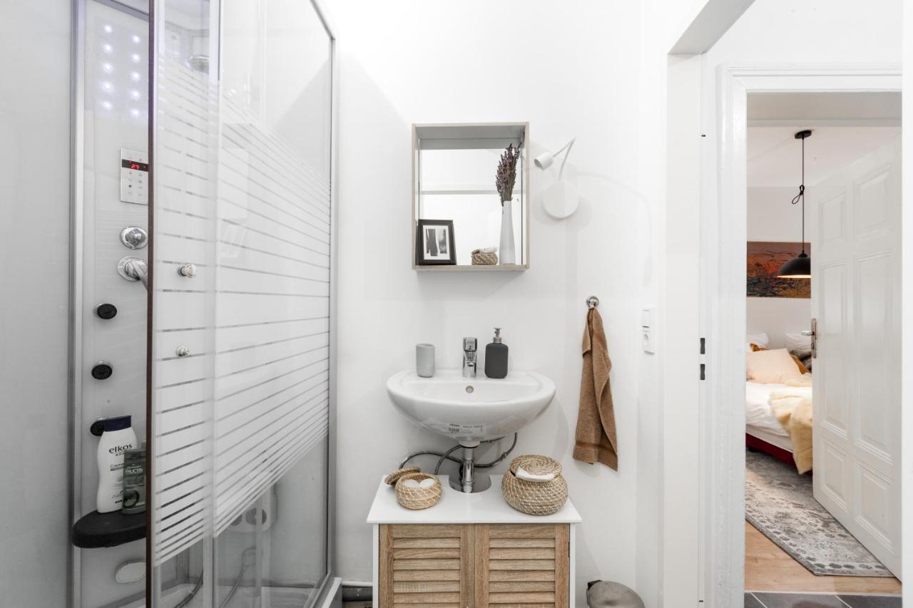Arbio I Cosy Spacious In Kreuzburg Apartment Berlin