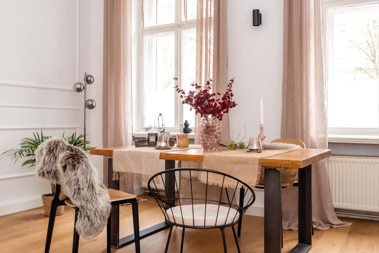 90sqm 2br Biz Loft - 5min Station Apartamento *