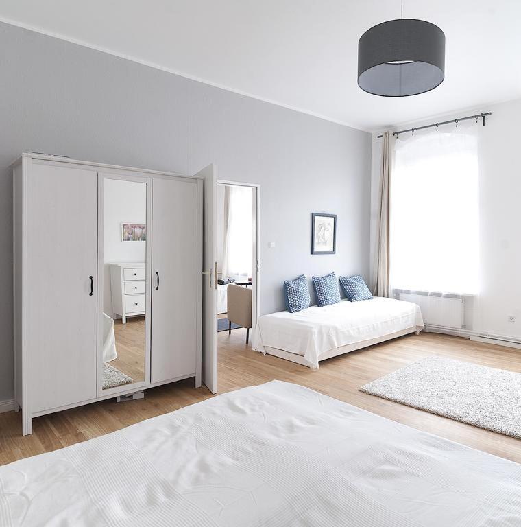 Apartment Feel At Berlin