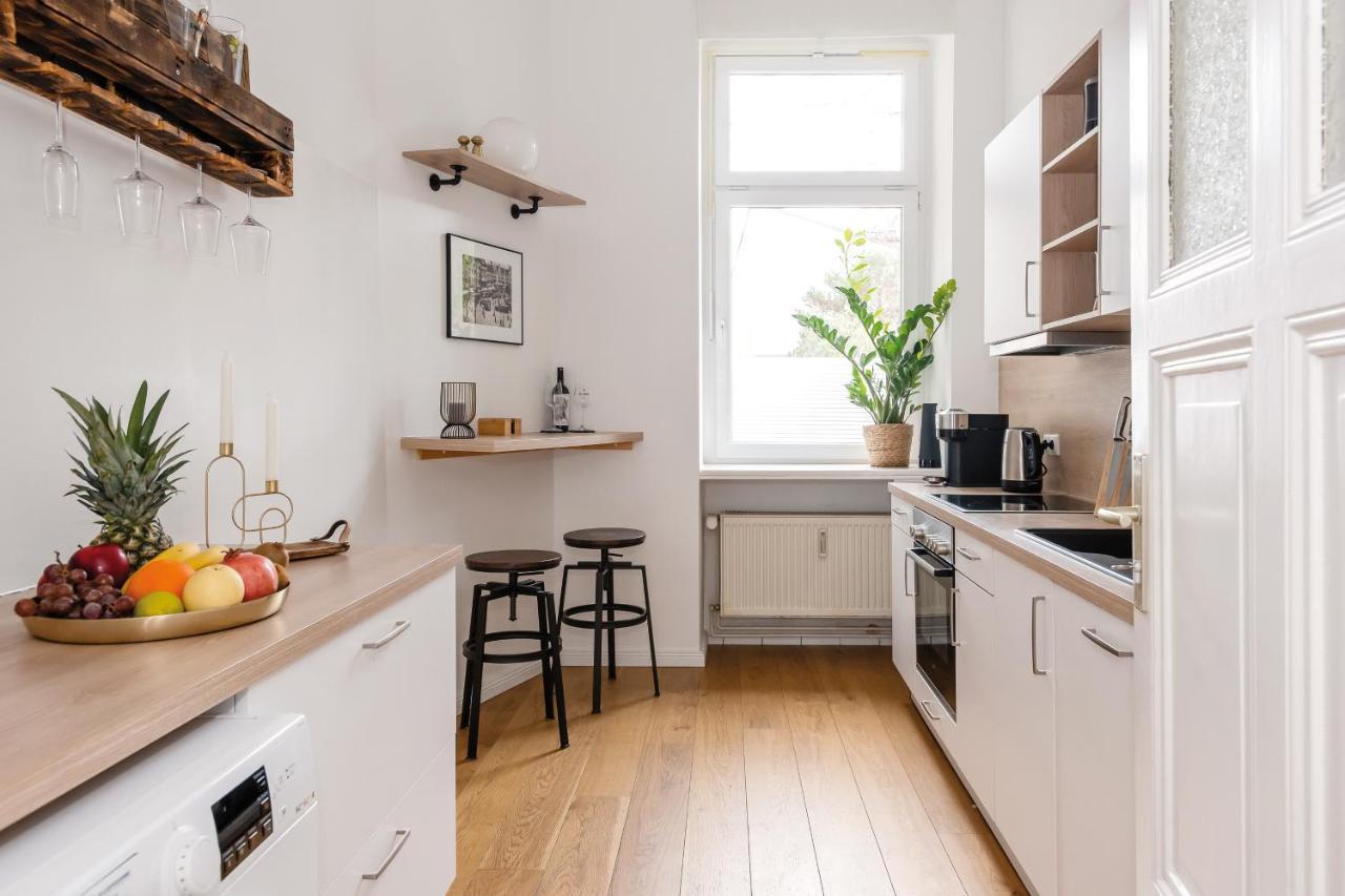 90sqm 2br Biz Loft - 5min Station Apartamento Berlim