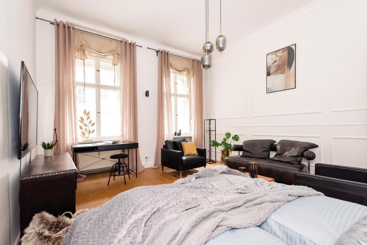 90sqm 2br Biz Loft - 5min Station *