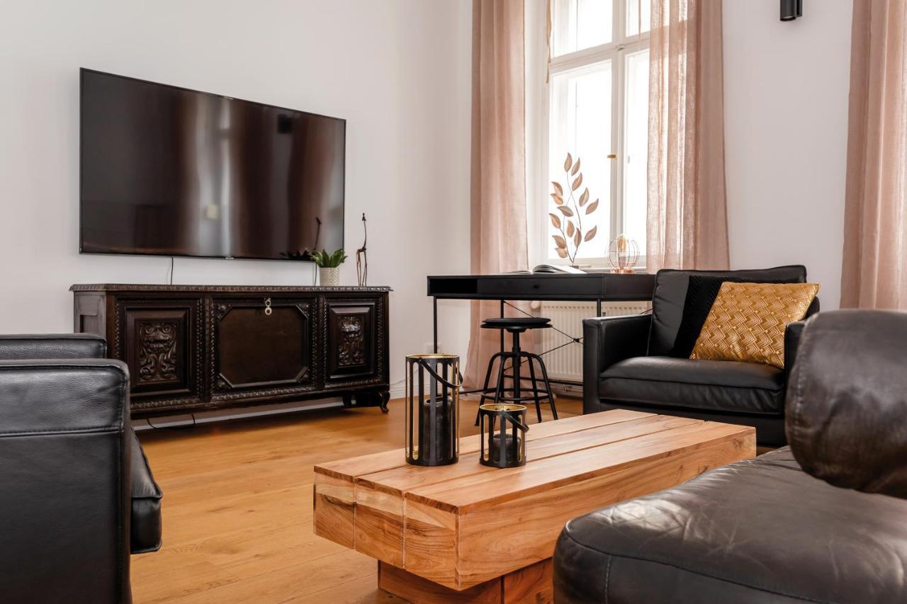 90sqm 2br Biz Loft - 5min Station Apartamento Berlim