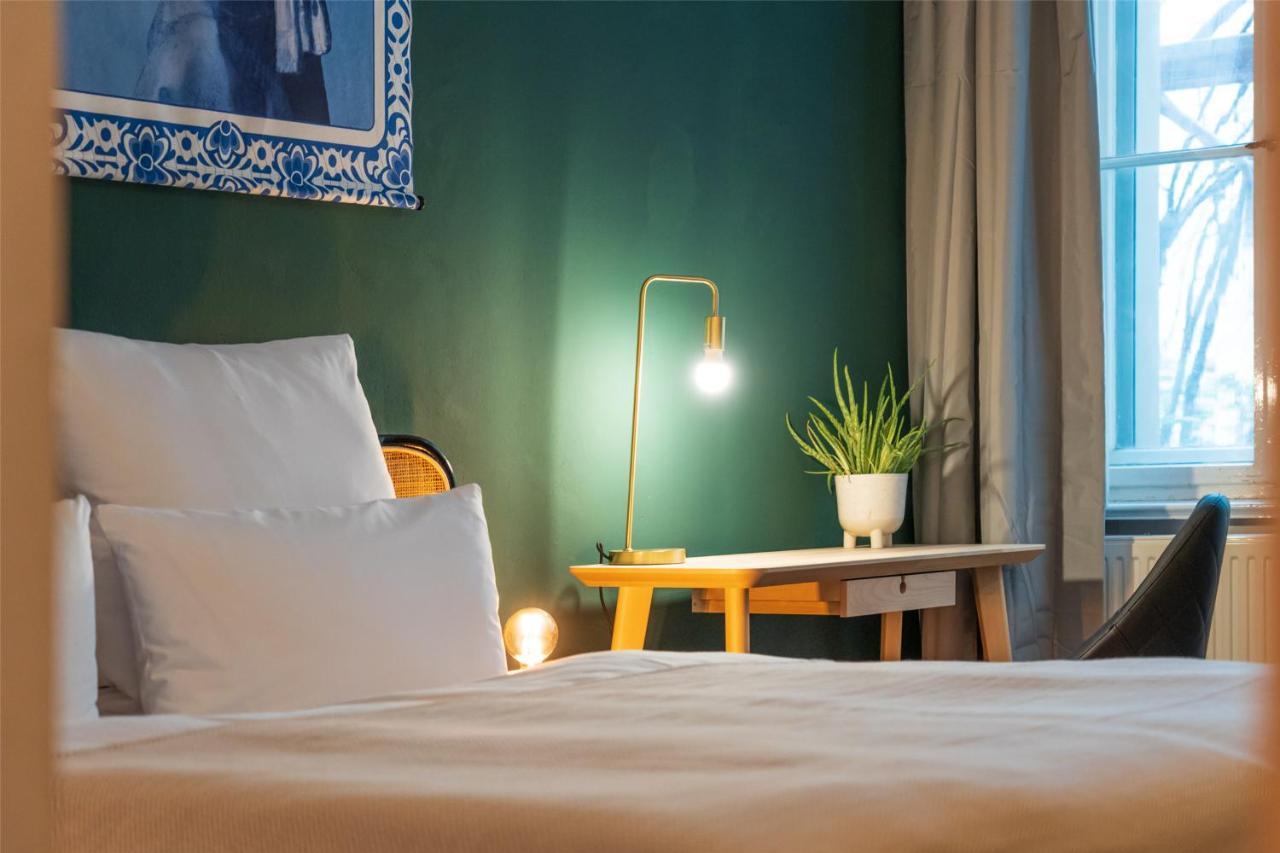 33 K Next To Alexanderplatz Apartment