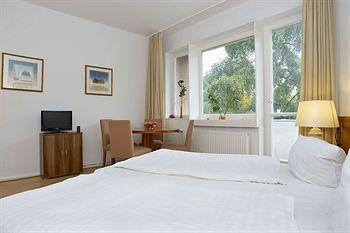 Rs Am Kurfurstendamm Apartment Berlin