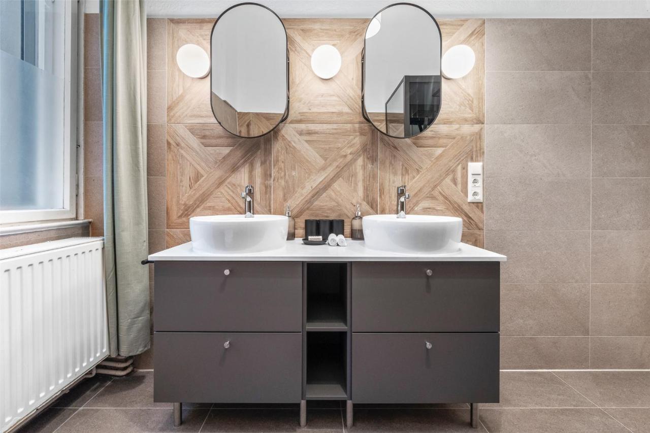 Apartment 33 K Next To Alexanderplatz *