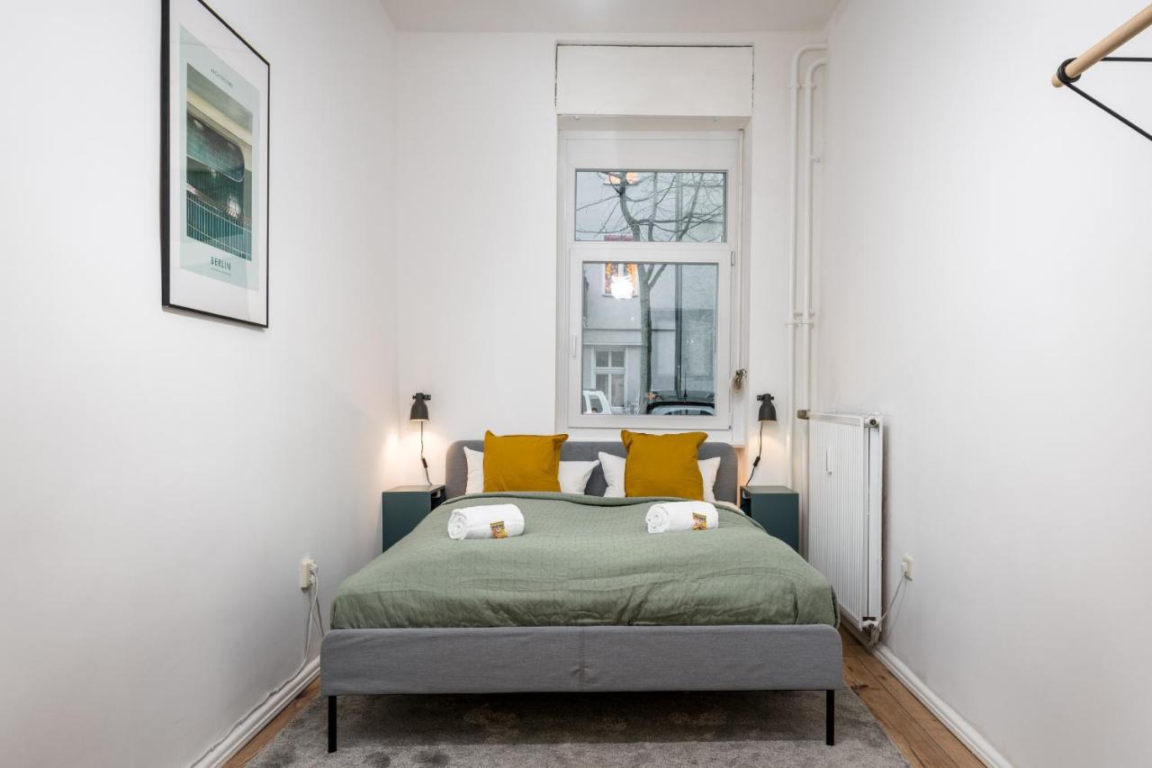 Super Zentral Super Schoener Altbau In Moabit Rostockerstrasse Im Herzen Von Fuer Bis Zu 6 Personen Apartment