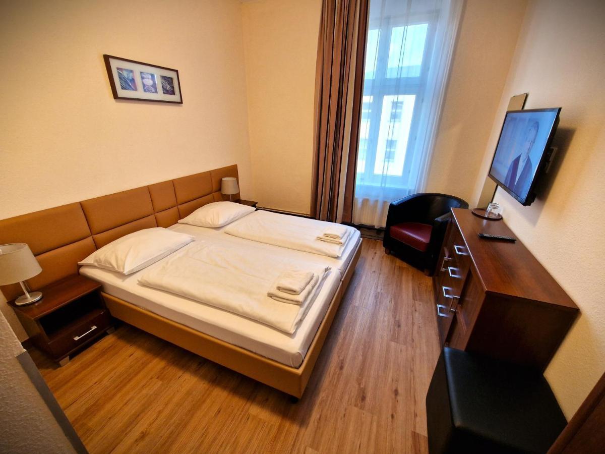 Mikon Eastgate - Centre Hotel 3*