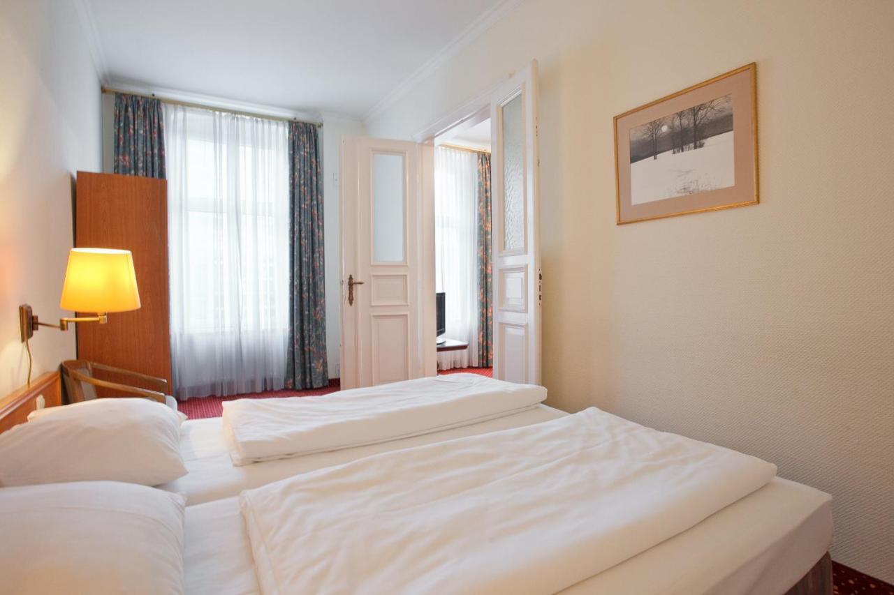 Acom-hotel Kurfuerstendamm 3* Berlim