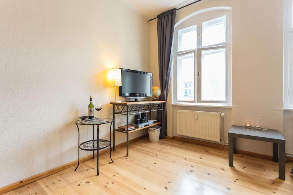 Apartamento Zentrale Altbauwohnung Im Helmholtzkiez