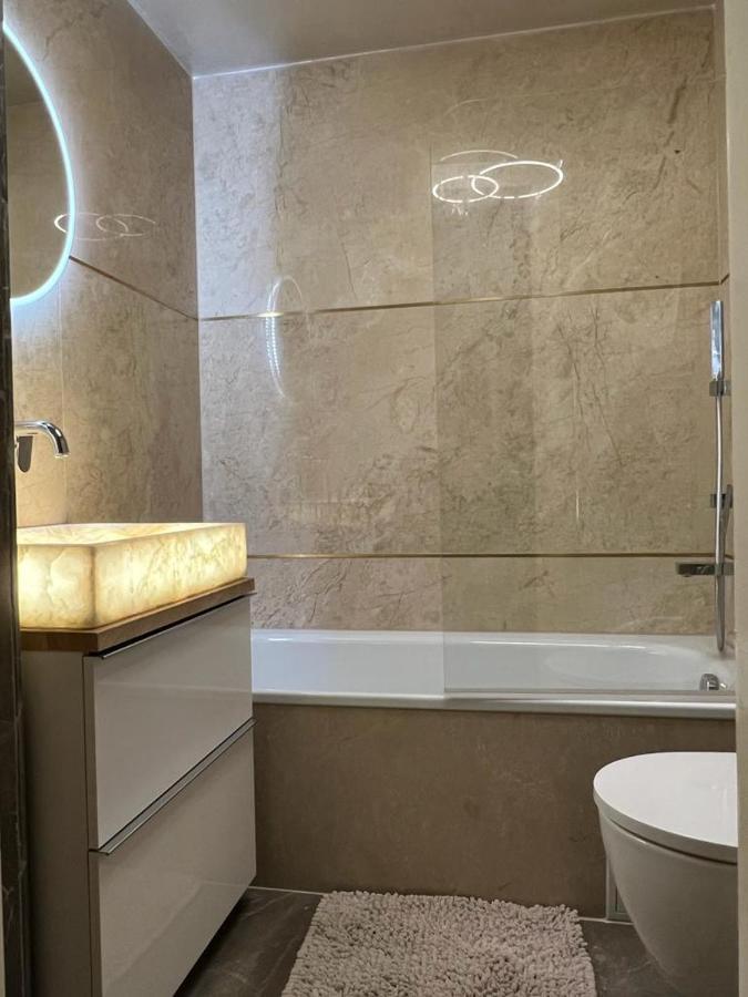 Apartamento Moeblierte Am Ku'damm Berlim