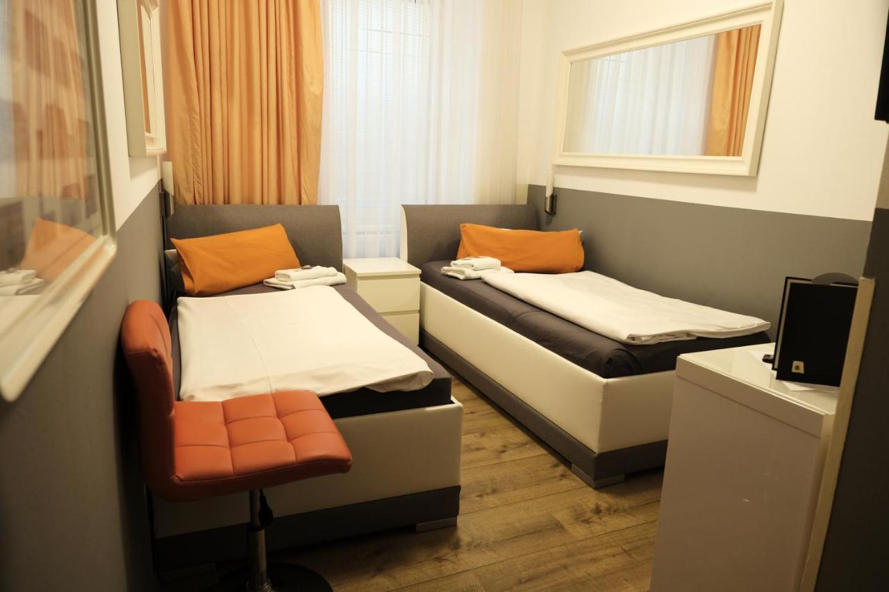 Guest house City 2*