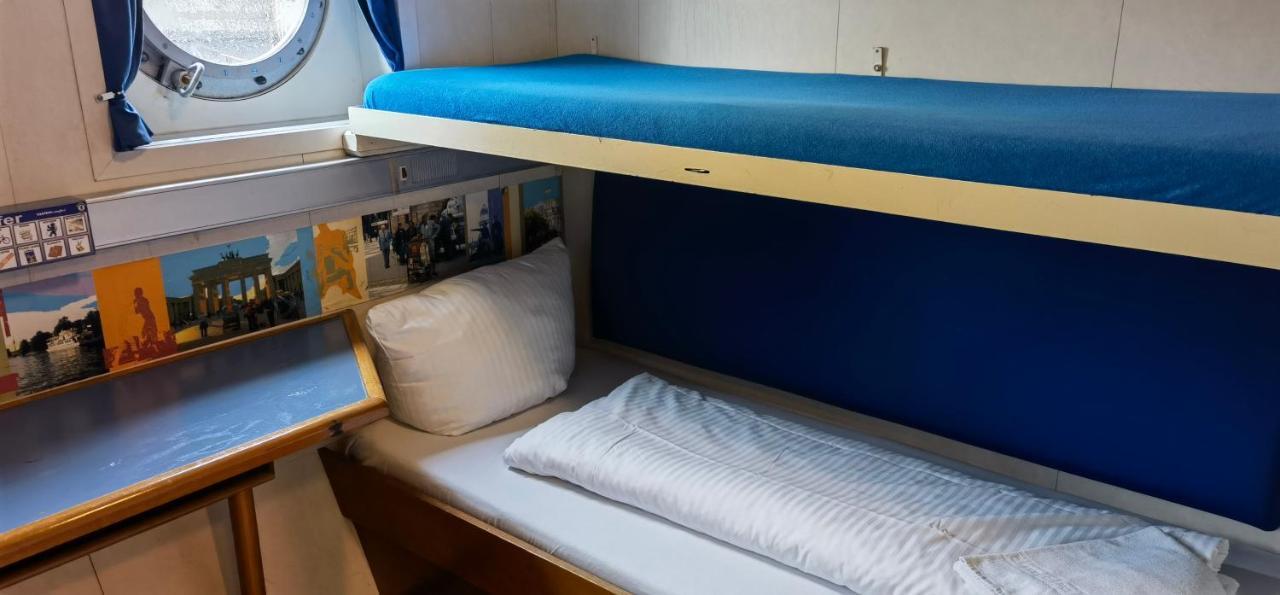 Shipotel-Berlin Gmbh, Shipotel Eastern & Shipotel Western 2*
