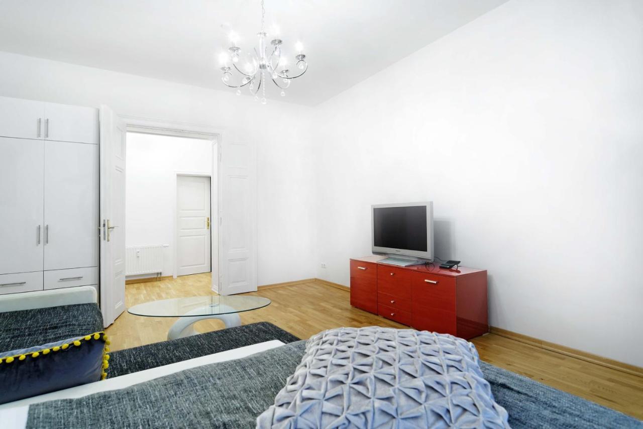 Grand Mitte Rosenthaler Platz Berlin