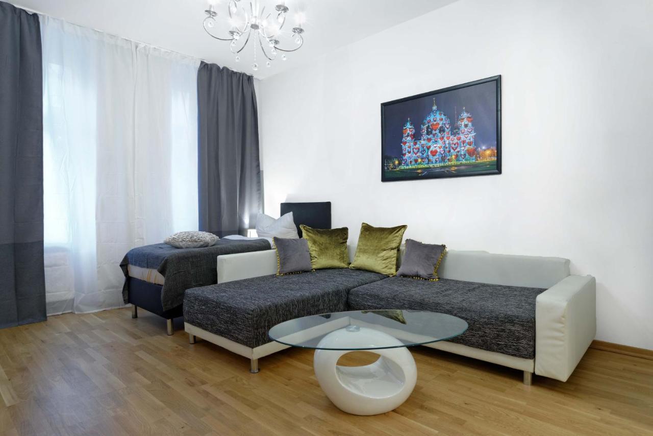 Grand Mitte Rosenthaler Platz